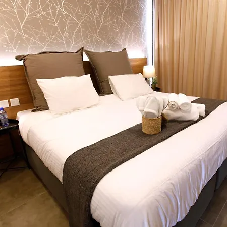 Cosmopolis Multi-venue Aparthotel Larnaca