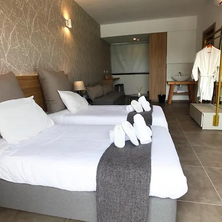 Aparthotel Cosmopolis Multi-venue