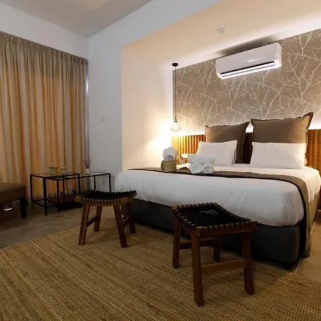 Cosmopolis Multi-venue Aparthotel Larnaca