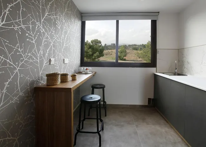 Aparthotel Cosmopolis Multi-venue Larnaca