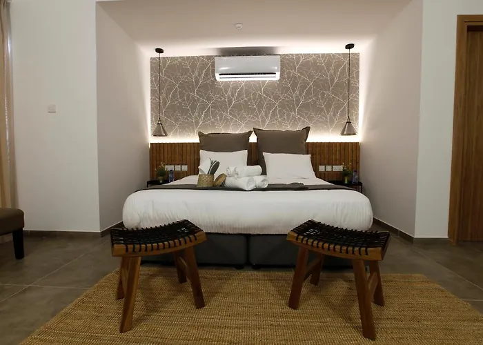 Cosmopolis Multi-venue Aparthotel Larnaka